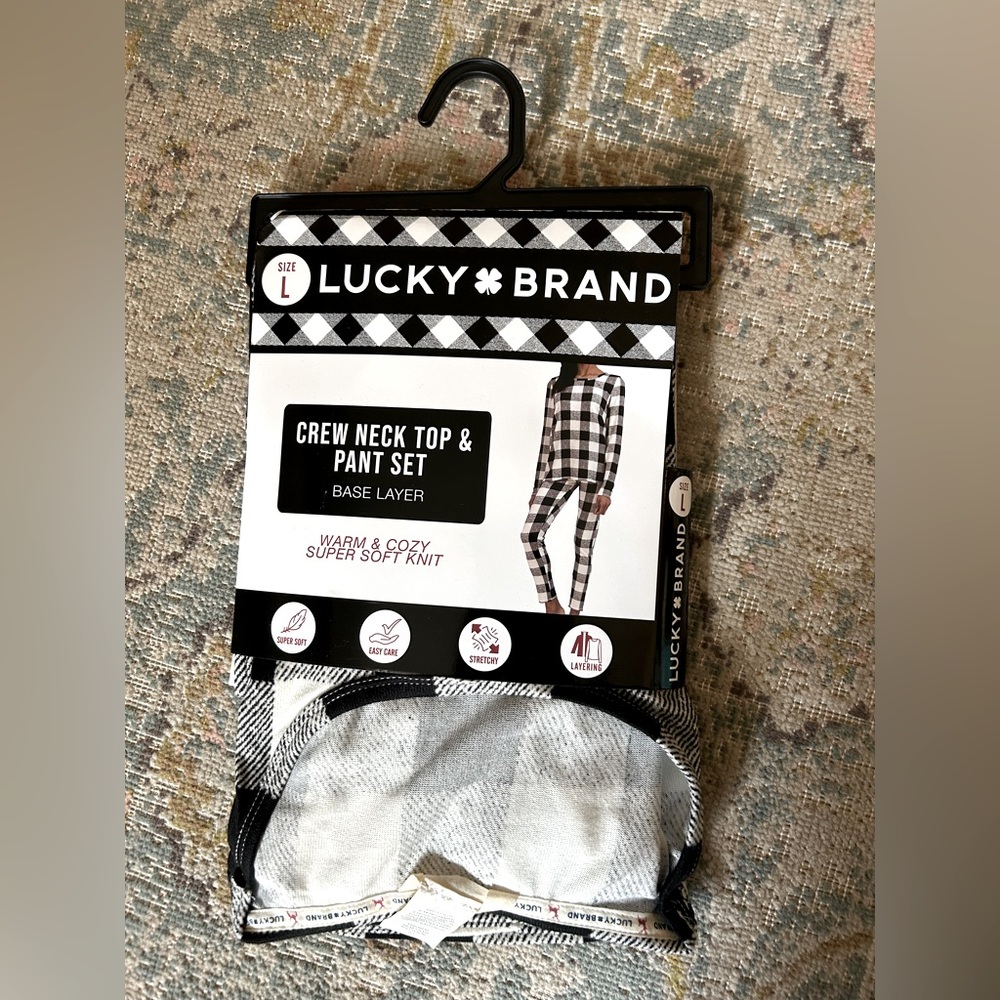 NWT! Lucky Brand lounge set
